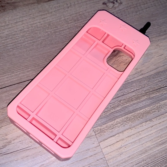 IPHONE SILICONE Pink Telephone Case - Picture 4 of 4